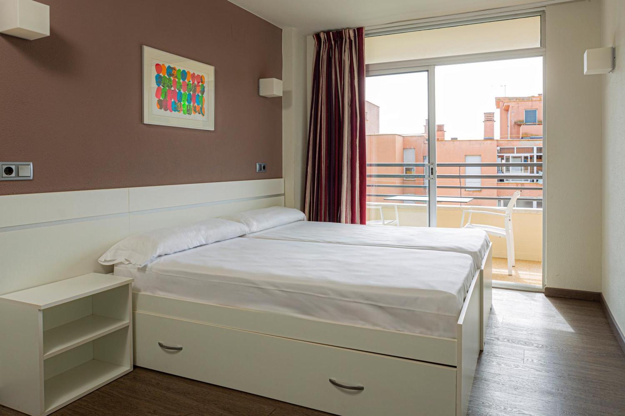 Medplaya Aparthotel Esmeraldas Tossa de Mar Exterior photo